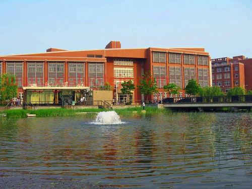 郑州的大学有哪些有金融学（郑州大学金融排名）